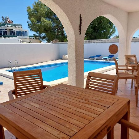 Zenia Hostel بلايا فلامنكا المظهر الخارجي الصورة