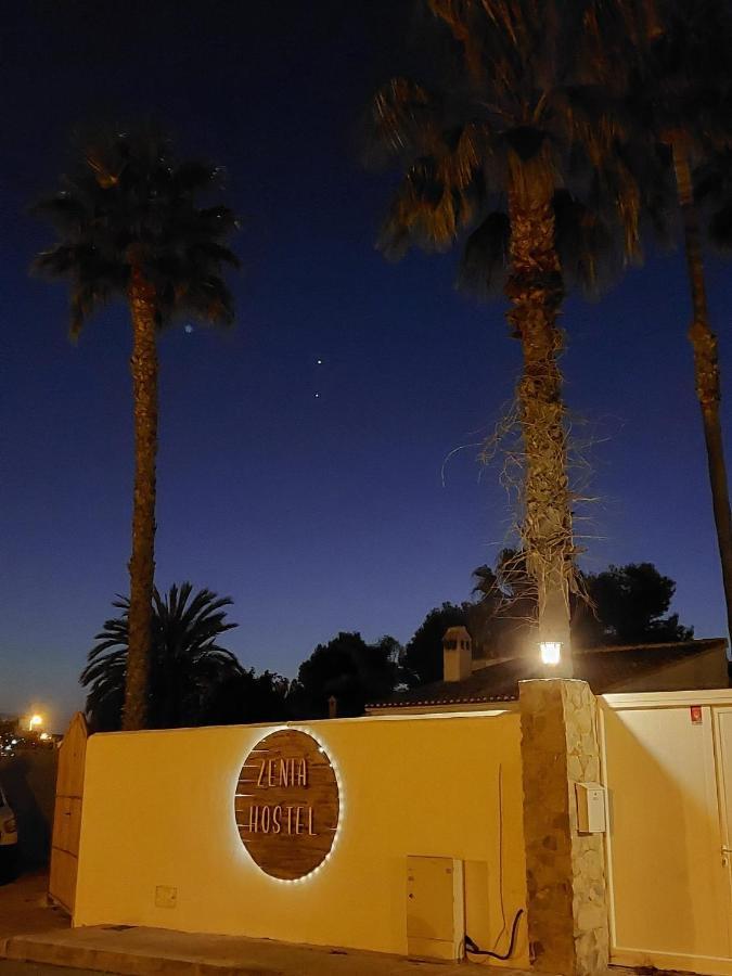 Zenia Hostel بلايا فلامنكا المظهر الخارجي الصورة